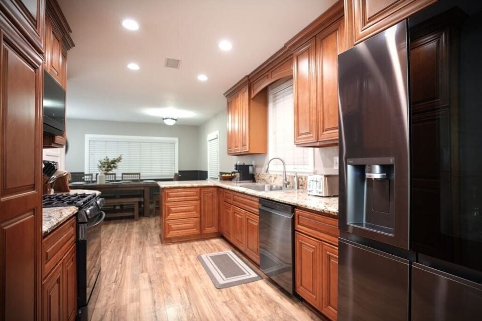 House, Multiple Beds, Pool Access, Pool View (Destination #51) | Private kitchen | Toaster