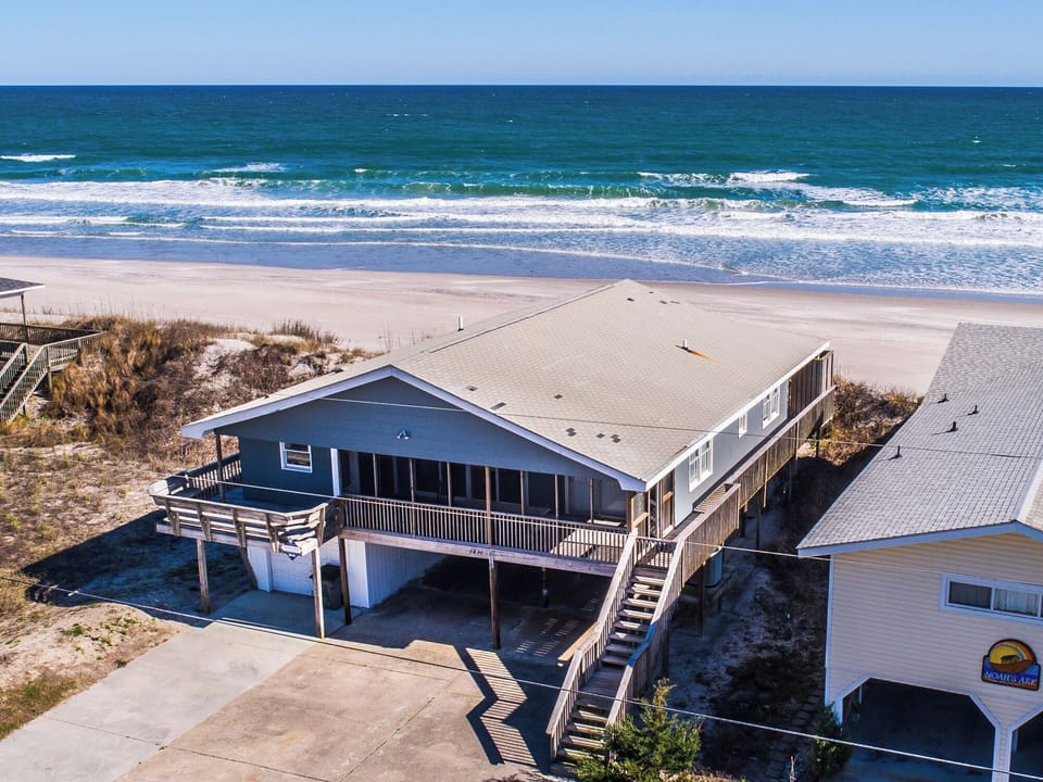 Studio (4 Bedrooms) | Exterior