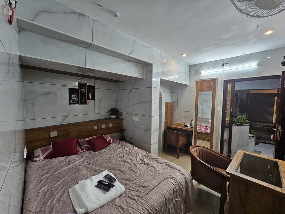 Deluxe Single Room | Free WiFi