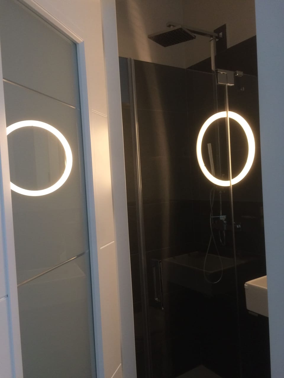 Bathroom shower