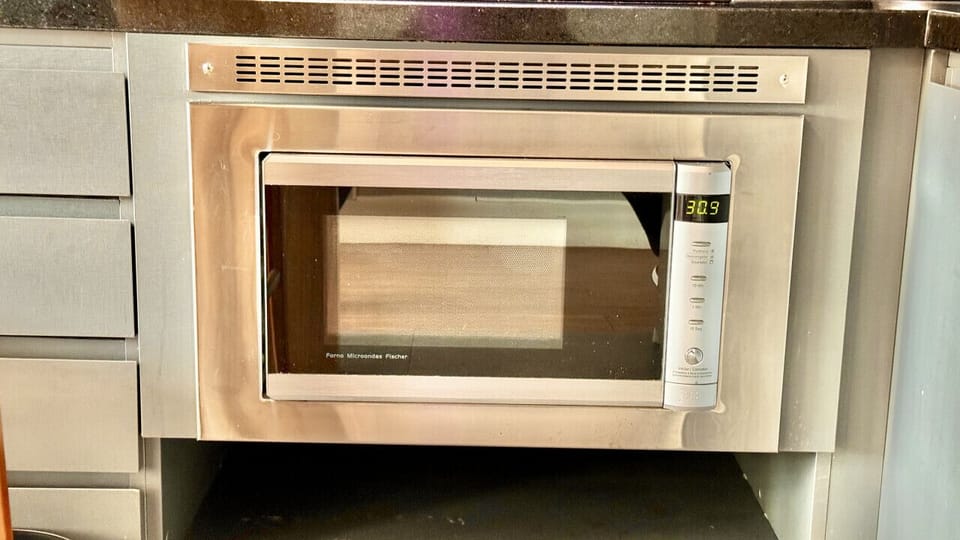 Microwave