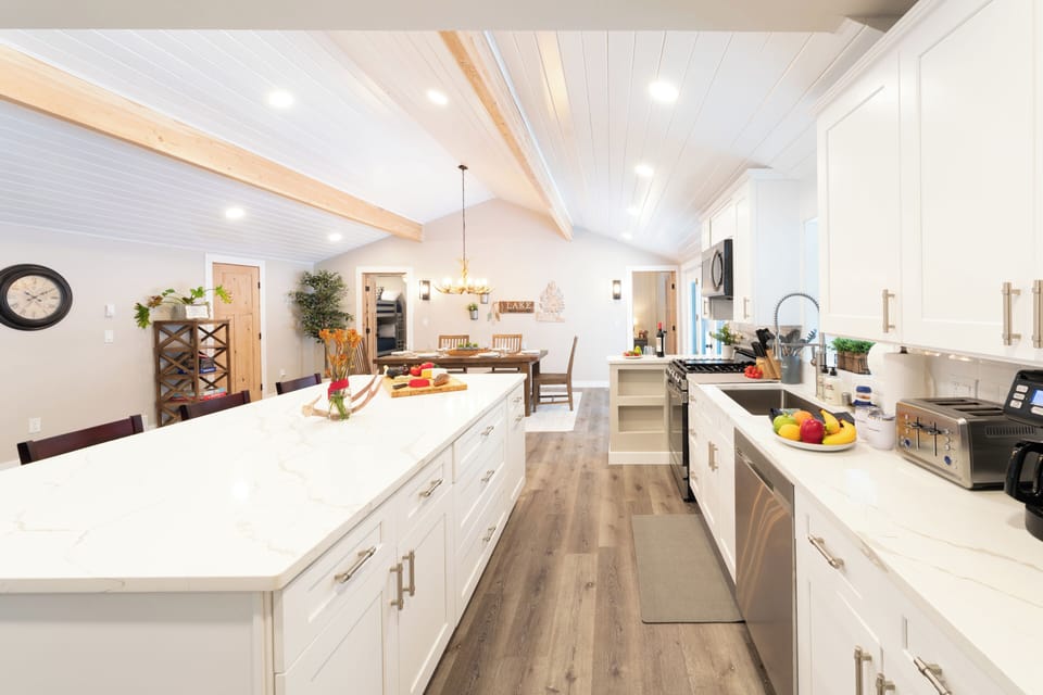 Modern Open Layout & High Ceilings | Main Level