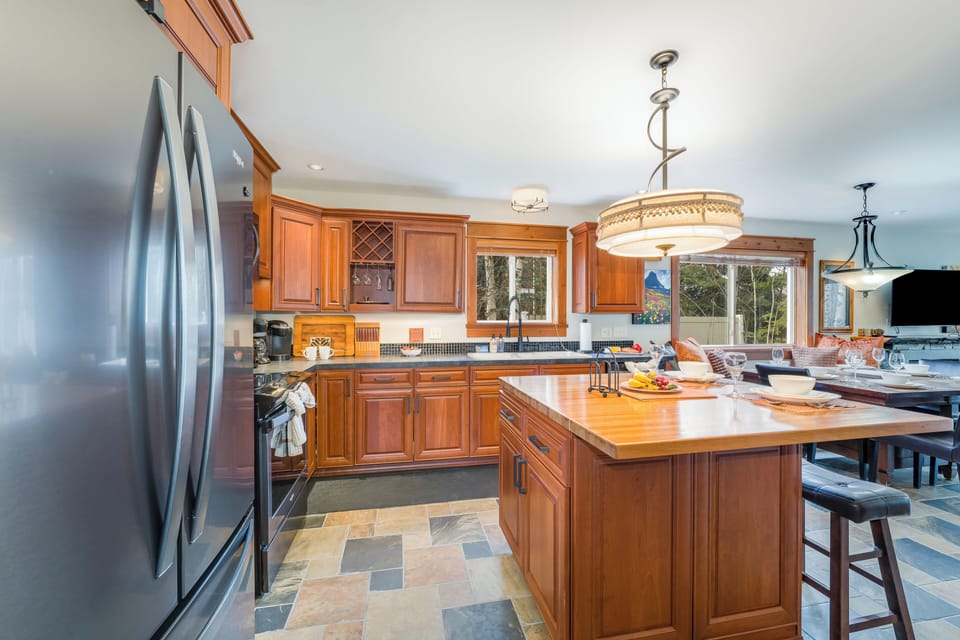 Lots of Counter Space!