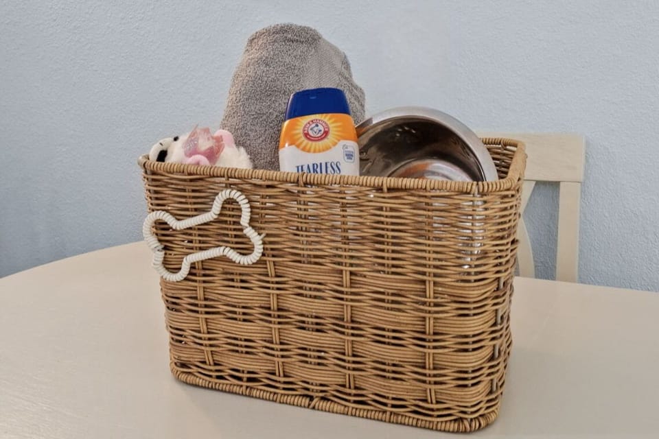 Your pup’s welcome kit — bowls, crate, bed, stairs, toys, and a canine first-aid kit. We thought of everything.