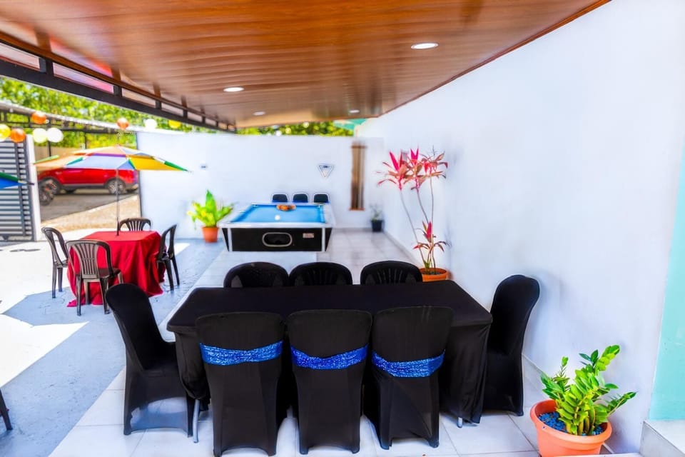 Villa, 1 Bedroom, Accessible, Smoking | Lounge