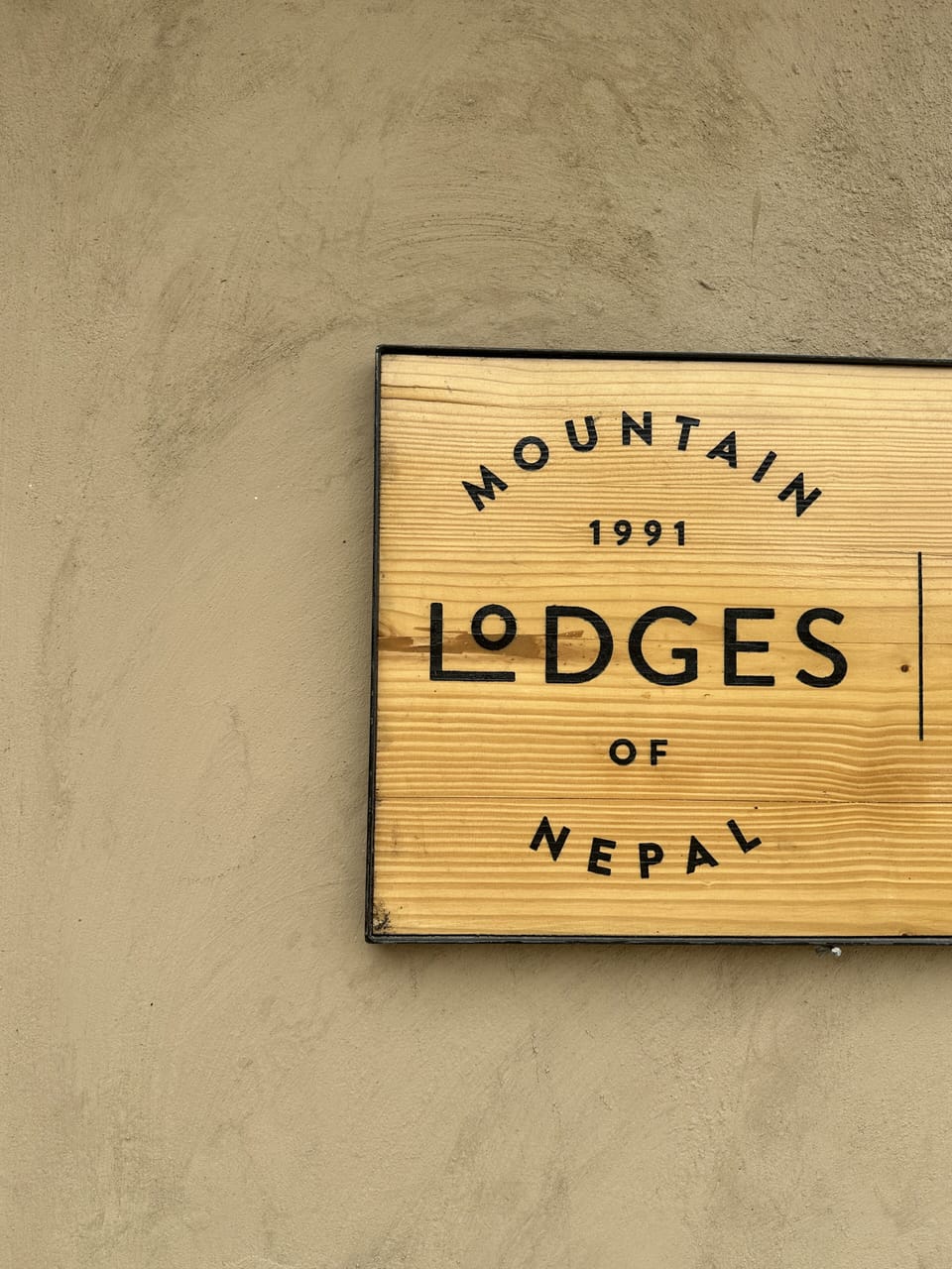 Deluxe Double or Twin Room, Mountain View | Desk, laptop workspace, bed sheets