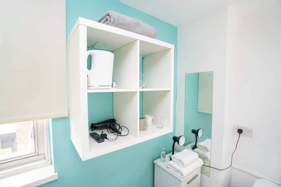 Bedroom (Studio)