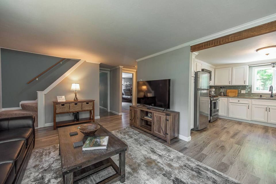 The open concept design living area allows you to change your settings without quickly missing a fun moment.