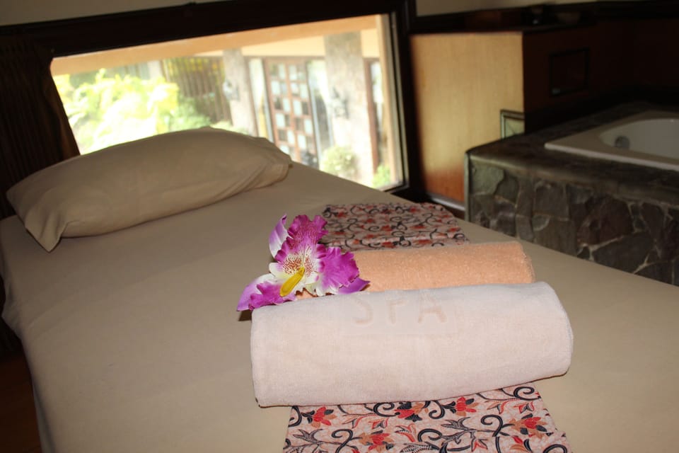 Body treatments, facials, reflexology