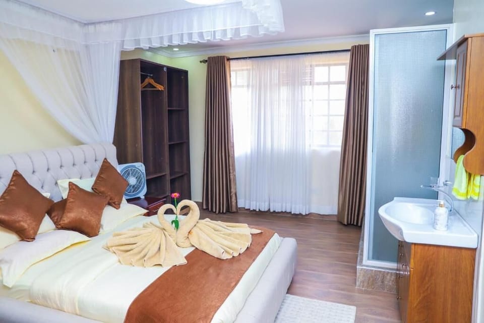 Deluxe Double Room, Garden View | Soundproofing, free WiFi, bed sheets