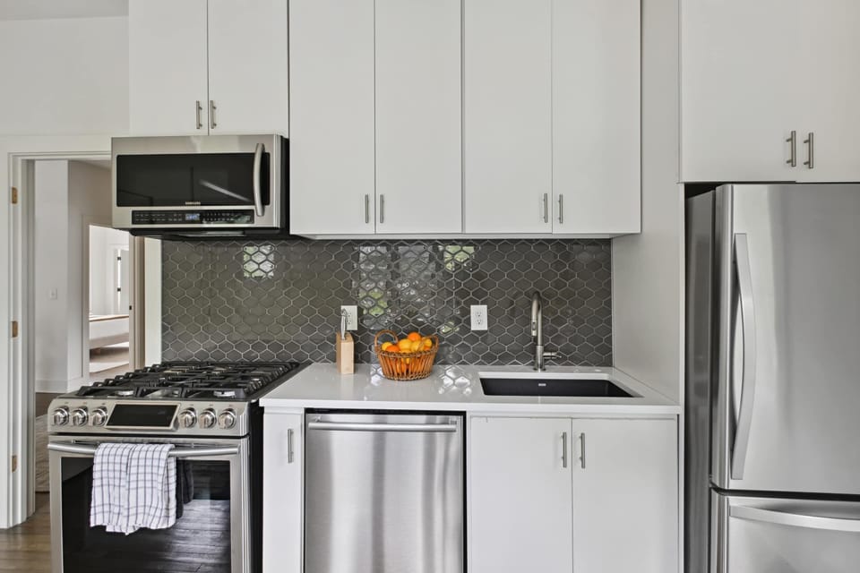 20 Kitchen
