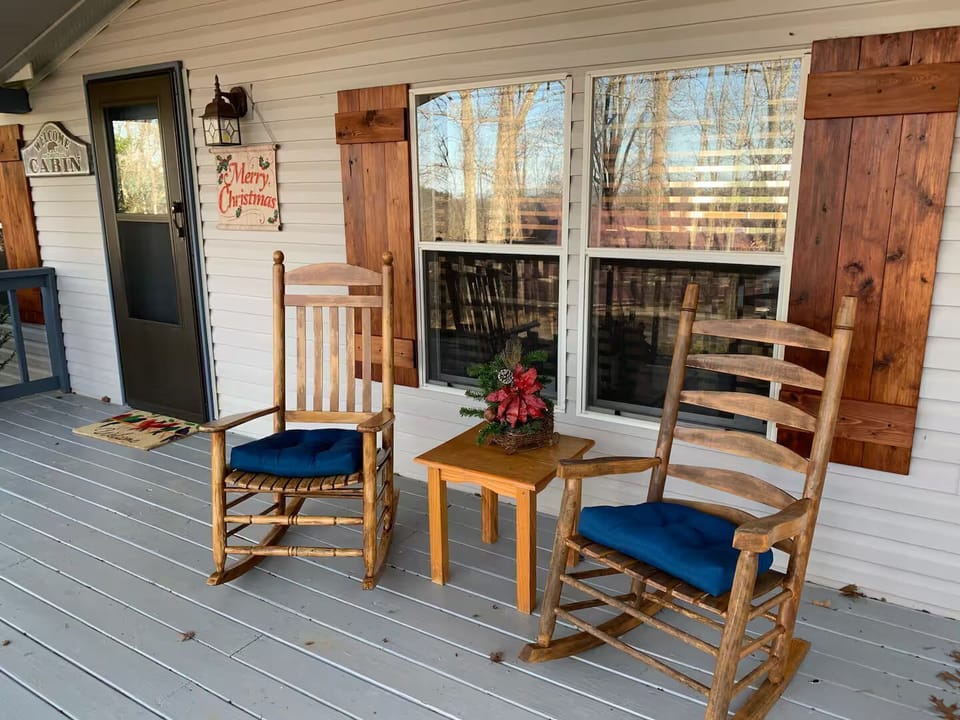 Start your mornin’ on the front porch rockers, sippin’ coffee while lookin’ out over the trees and listenin’ to the sounds of nature.