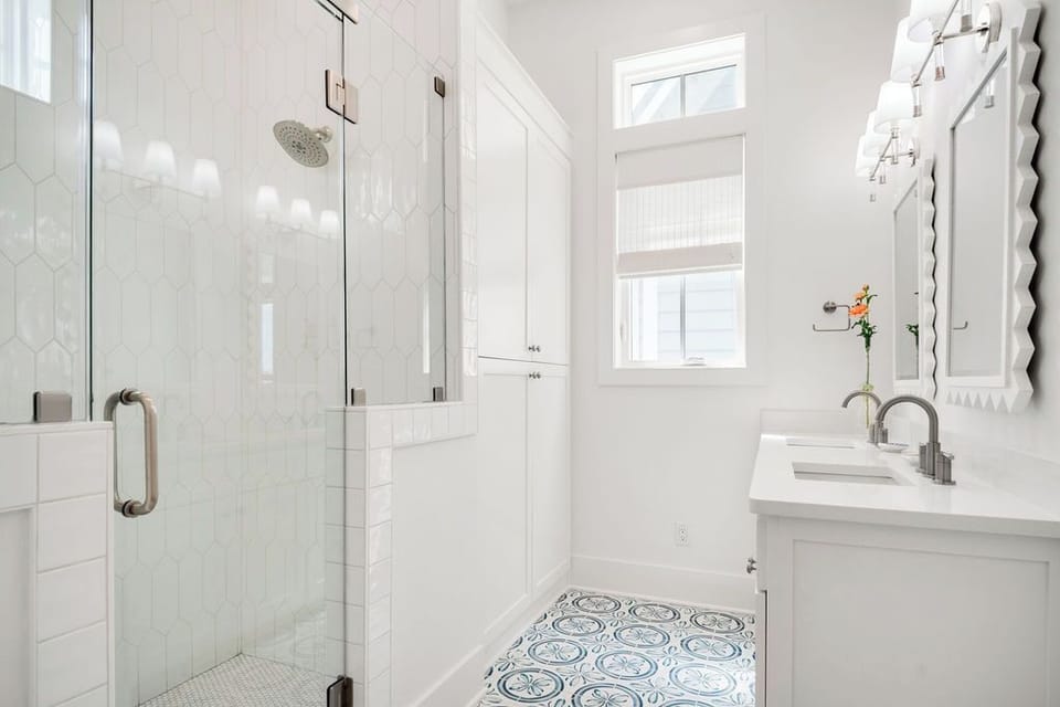 Primary King Bathroom, 2nd Floor