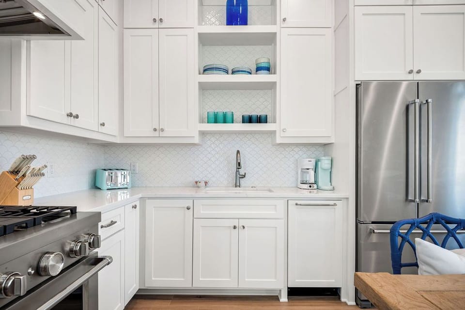 Kitchen, 1st Floor