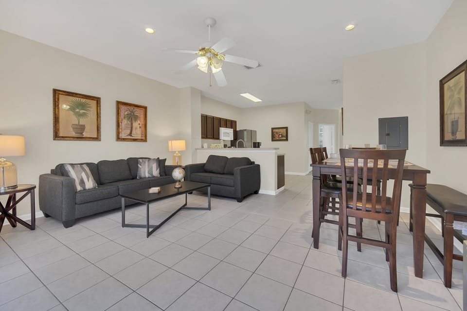 Chic Townhome Retreat – Spacious Living with Private Pool Oasis