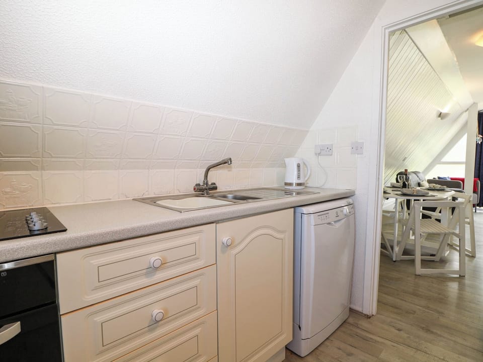 Fridge, microwave, dishwasher, toaster