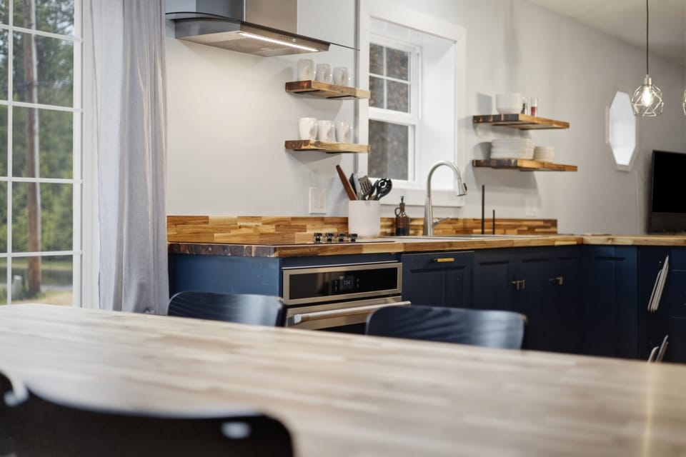 Rustic Charm Meets Modern Comfort