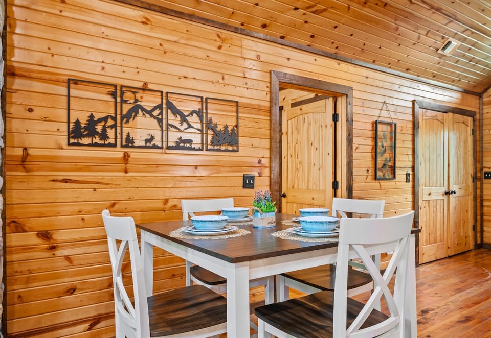 A second dining spot for when you want a cozy corner to sip coffee, chat, or work on a puzzle by the window.