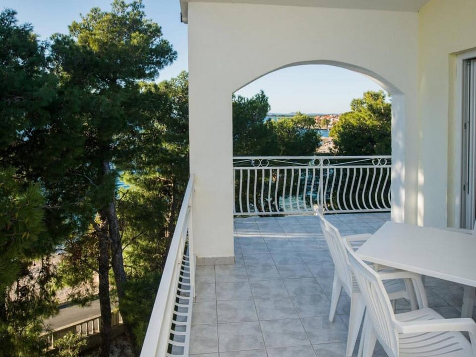Apartment | Balcony