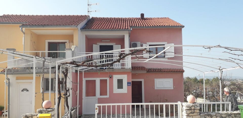 Apartment | Exterior