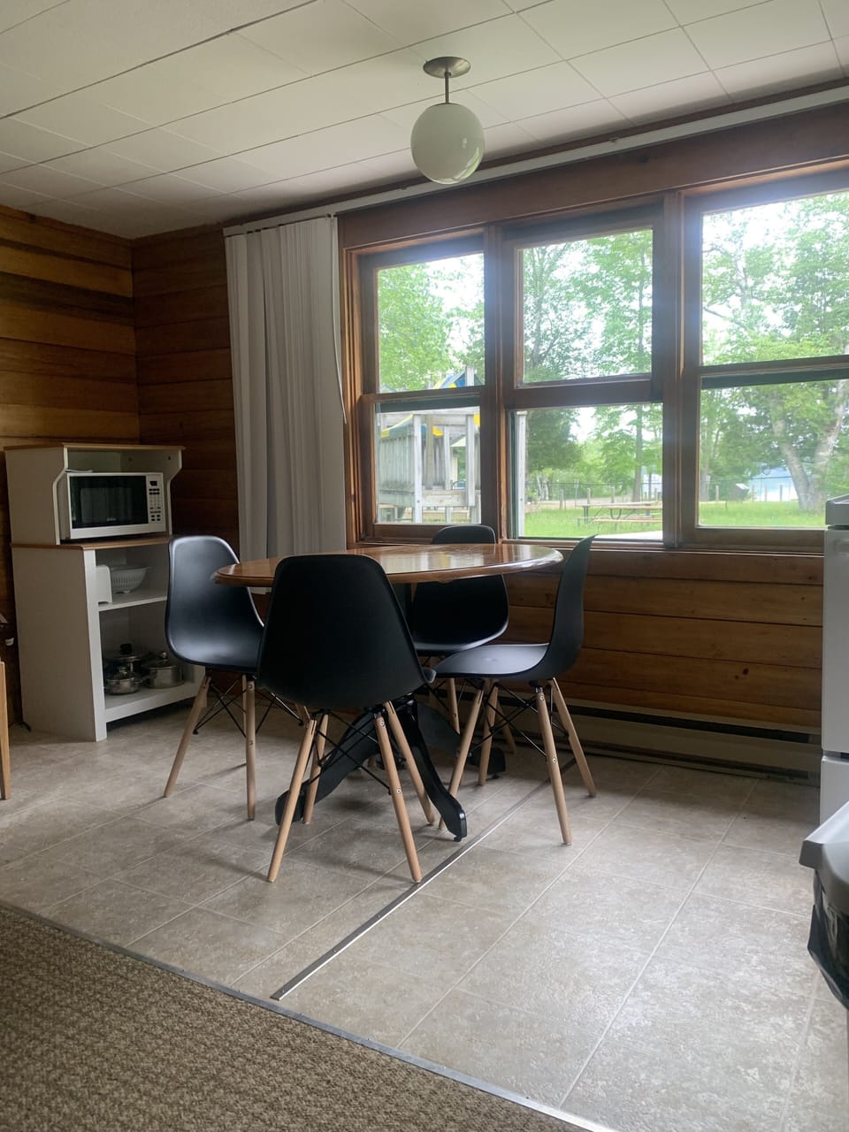 2 Bedroom Cottage #5 | Free WiFi, bed sheets
