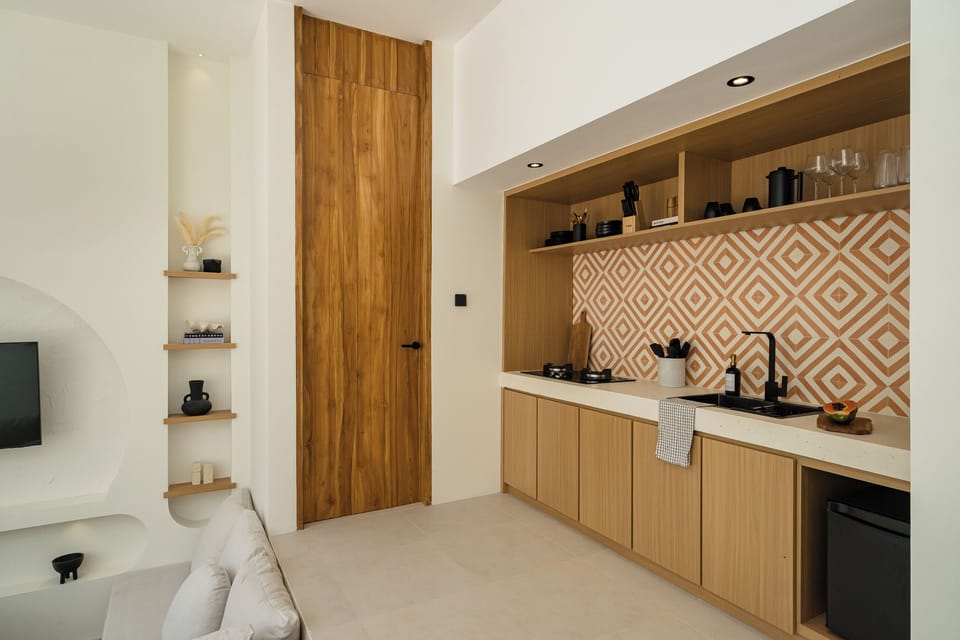Luxury Villa, 1 King Bed, Private Pool, Pool View | Private kitchenette