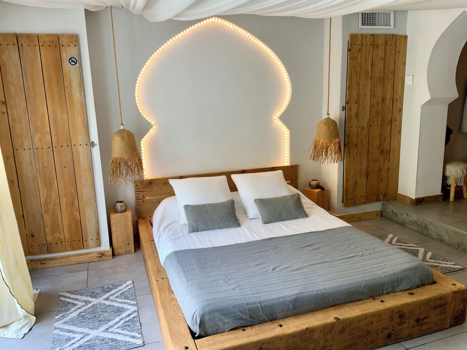 La Perle du Voyageur Bed and Breakfast in Agde
