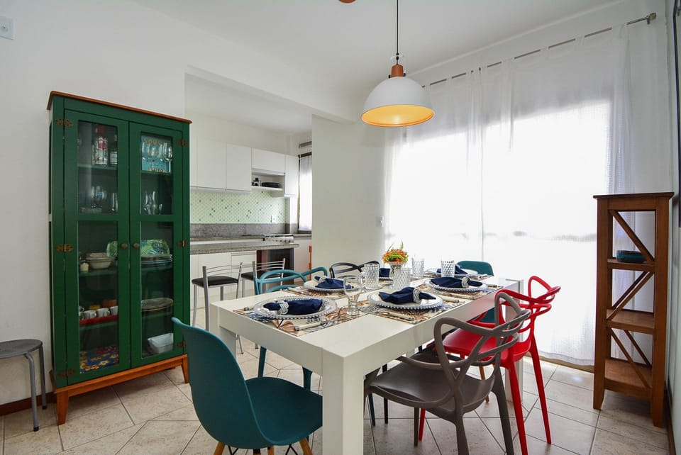 Apartment | Dining