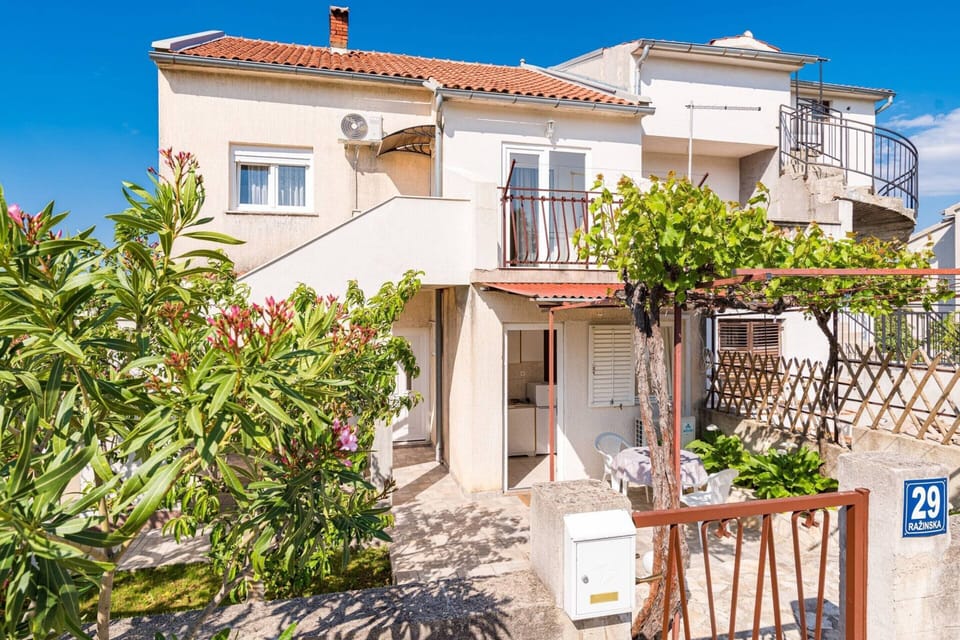 Apartment | Exterior