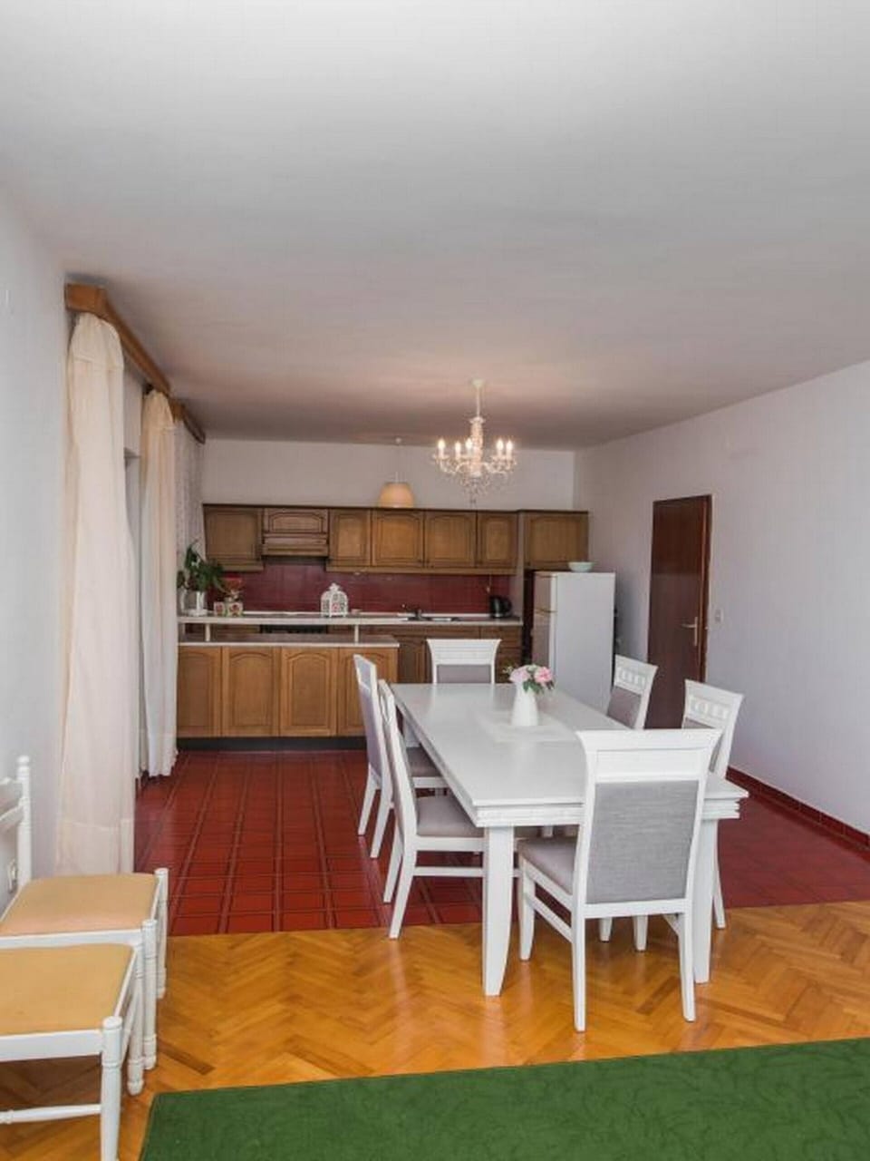 Apartment | Dining