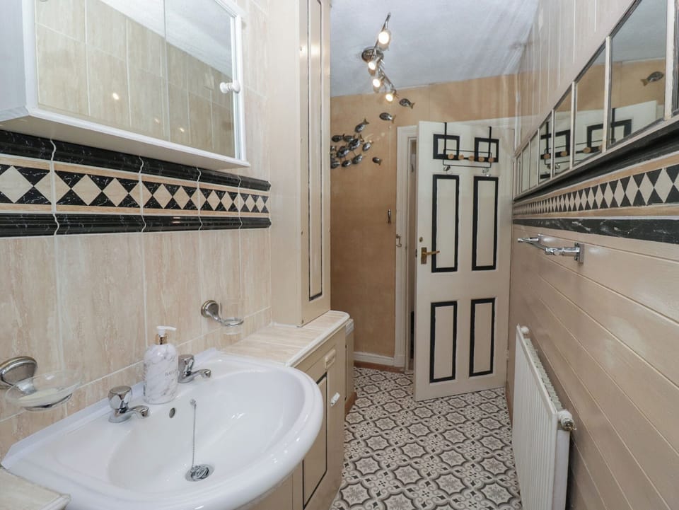 Two West End Cottage in Windermere