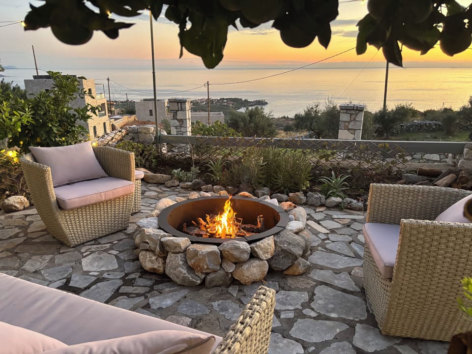 outdoor firepit grest for this fall season