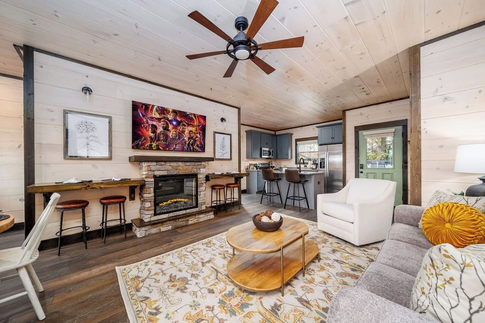 Where comfort meets nature – our living room offers a peaceful retreat with beautiful mountain vistas just outside the window.