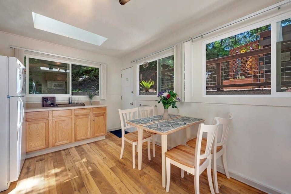 A kitchen made for food lovers and aspiring chefs, where memorable meals come to life