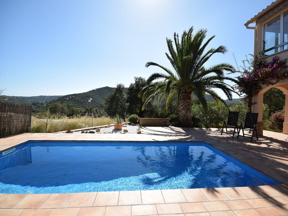 Holiday Home Swimming Pool