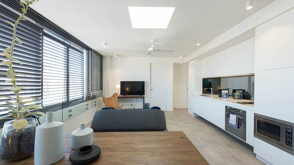 Living room image 8