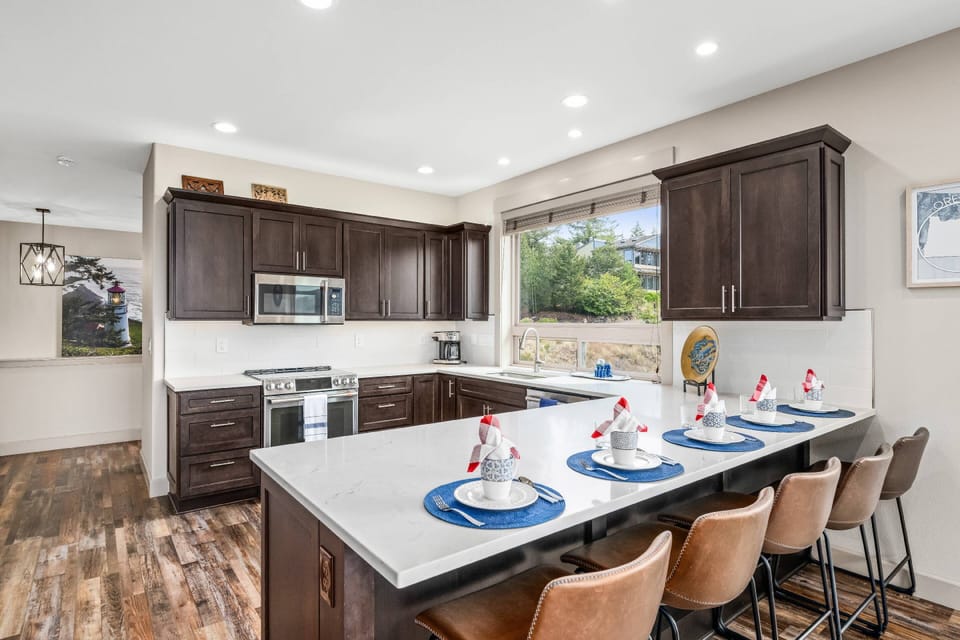 Kitchen Main Level