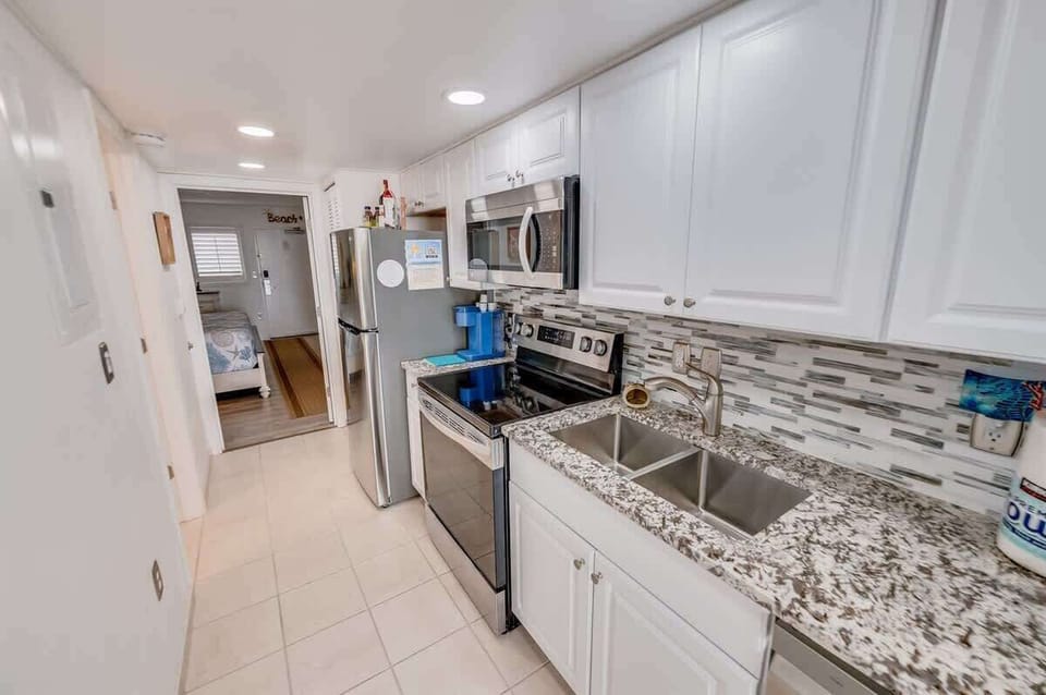 Large Kitchen Area