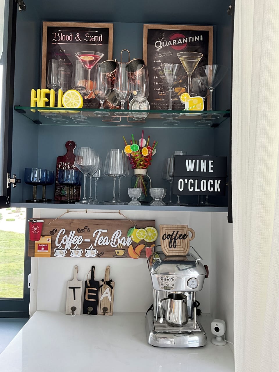 Bar area