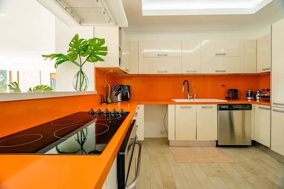 House | 4 bedrooms, high-speed internet
