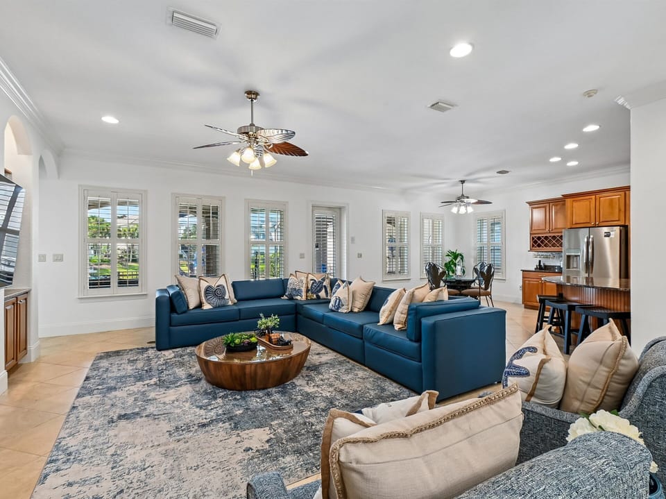 Living Area, First Floor