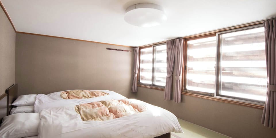 Superior Japanese Room for 2People(No WiFi) | In-room safe