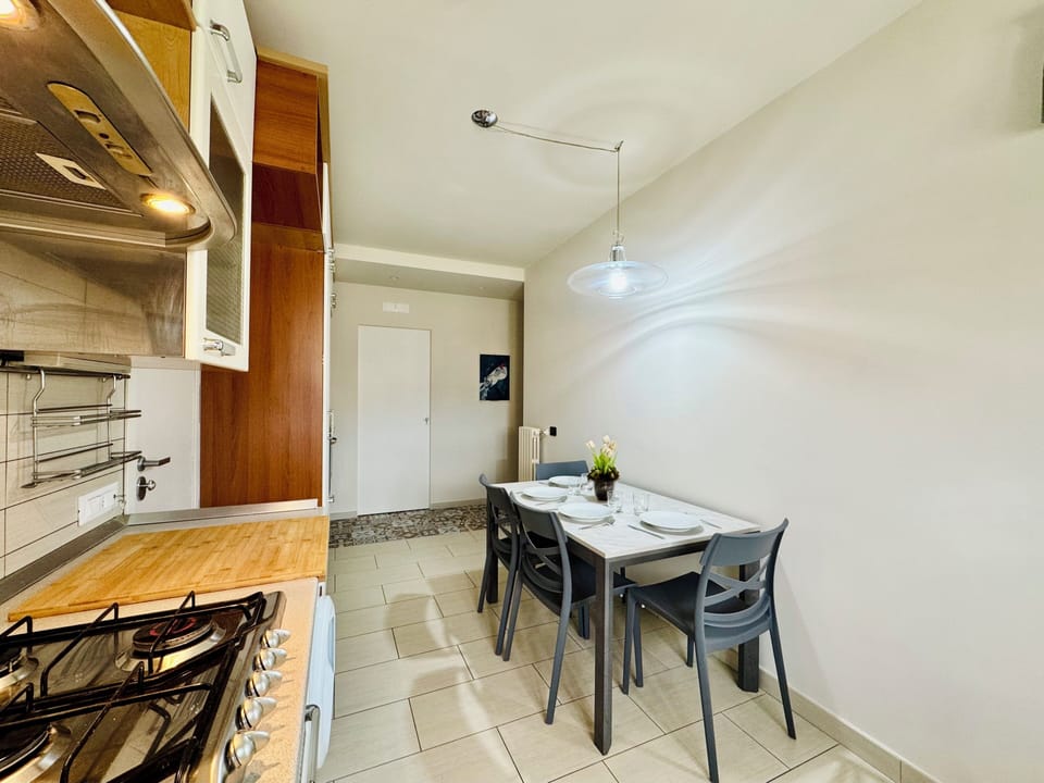 Apartment, 4 Bedrooms, City View | Private kitchen | Espresso maker, electric kettle