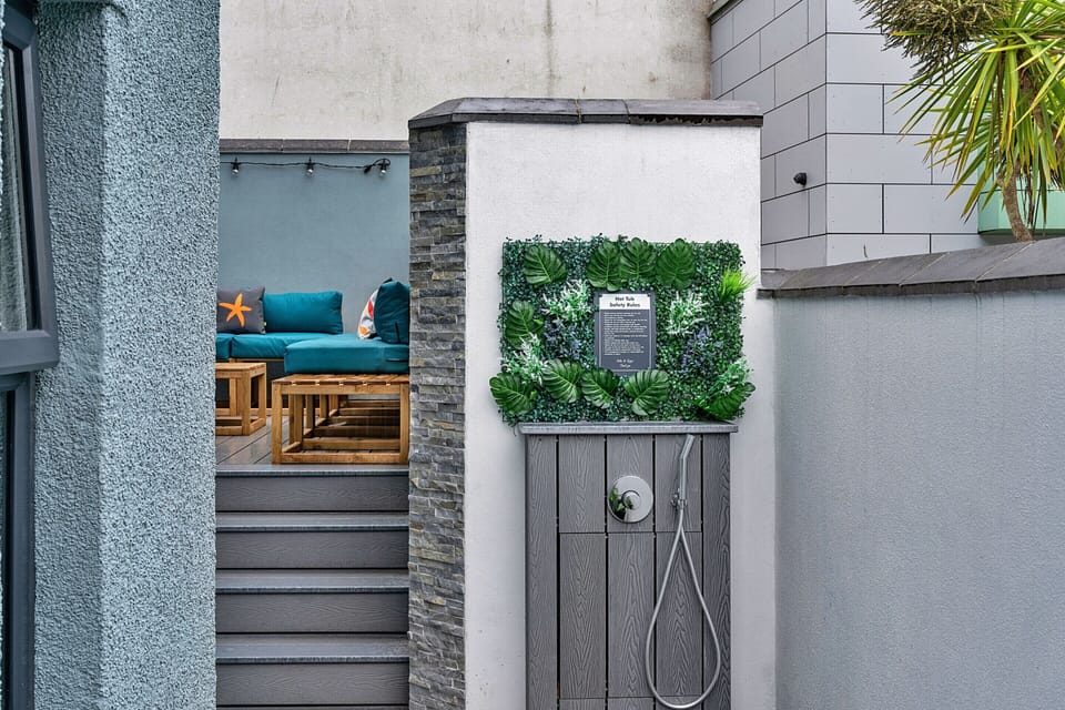 House | Property grounds