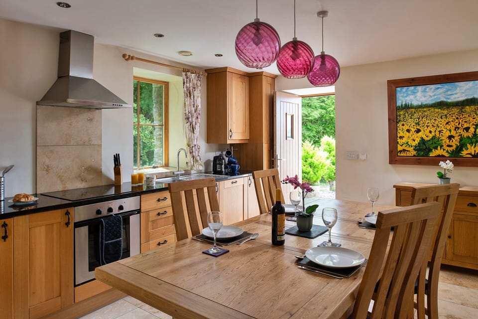 House | Dining