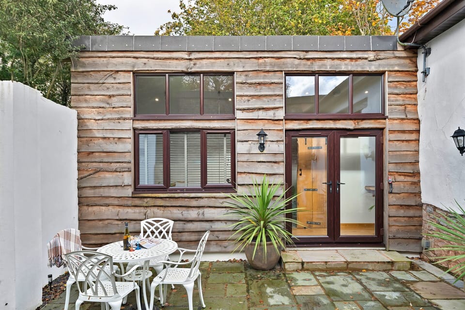 Cottage | Outdoor dining