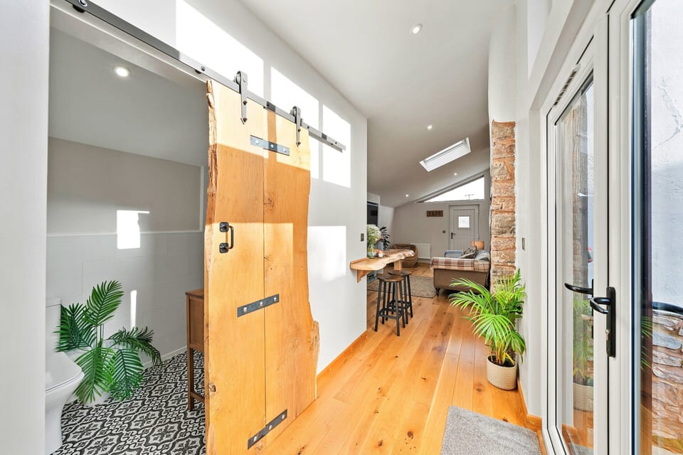 Cottage | Bathroom