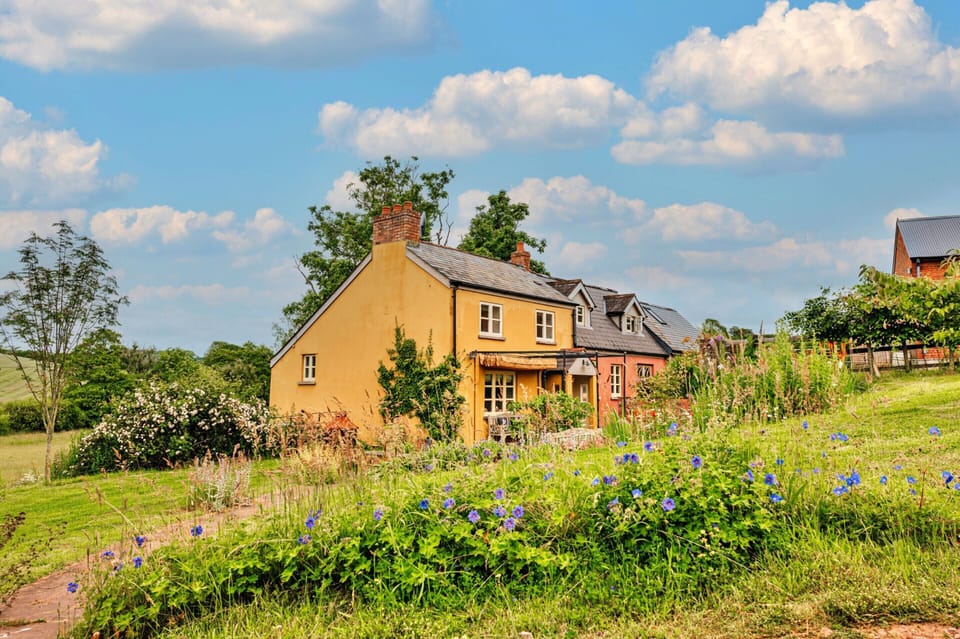 Cottage | Exterior