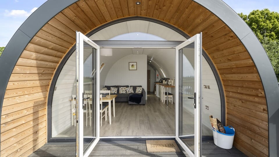 Chalet | Reception