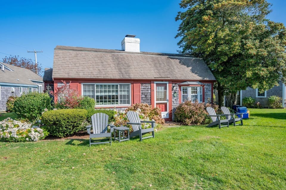 Welcome to Cottage 25- Luckenbooth